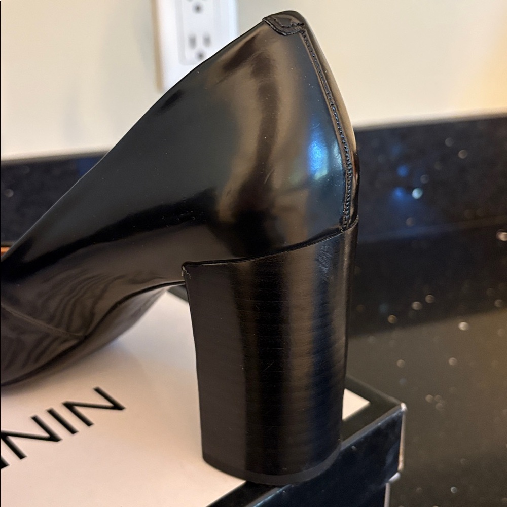 *Nine West NEWRULEO BLACK SY Black Patent Almond Toe Chunky Heel Pump - Picture 13 of 17
